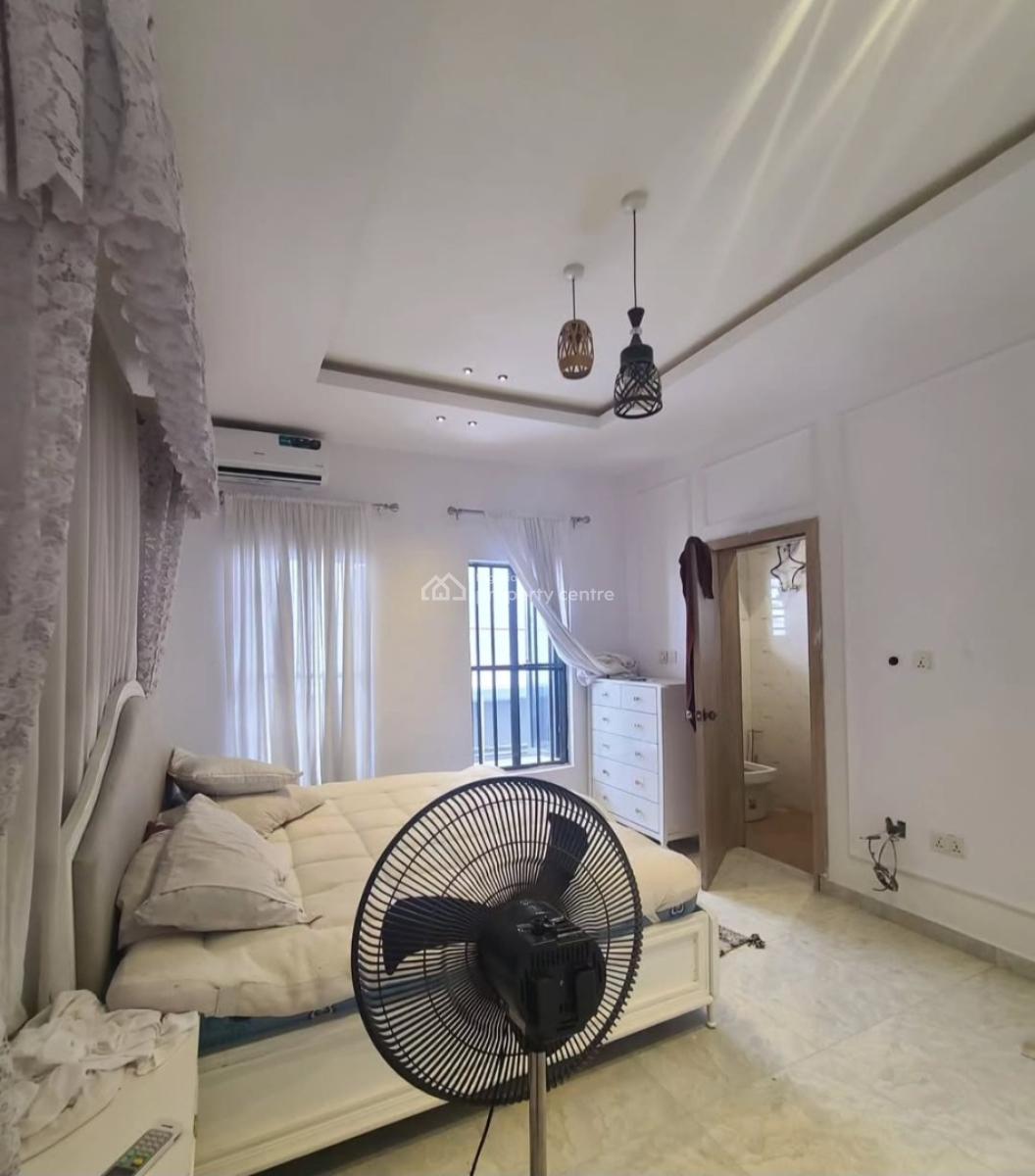 Serviced 2 Bedroom En-suite Flat with an Open Kitchen, Big Living/dini, Ikate Elegushi, Lekki, Lagos, Flat / Apartment for Rent