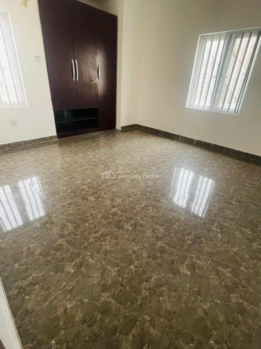 3 Bedroom Apertment, Lekki Phase 1, Lekki, Lagos, Flat / Apartment for Rent