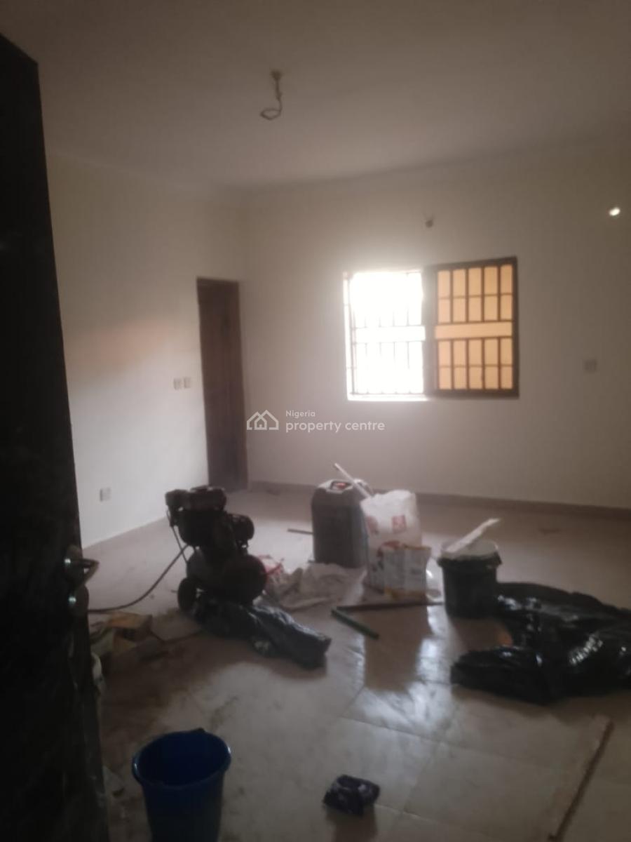 3 Bedrooms Blocks of Flat Garki 2 on a Tarred Road, Area 2, Garki, Abuja, Flat / Apartment for Rent