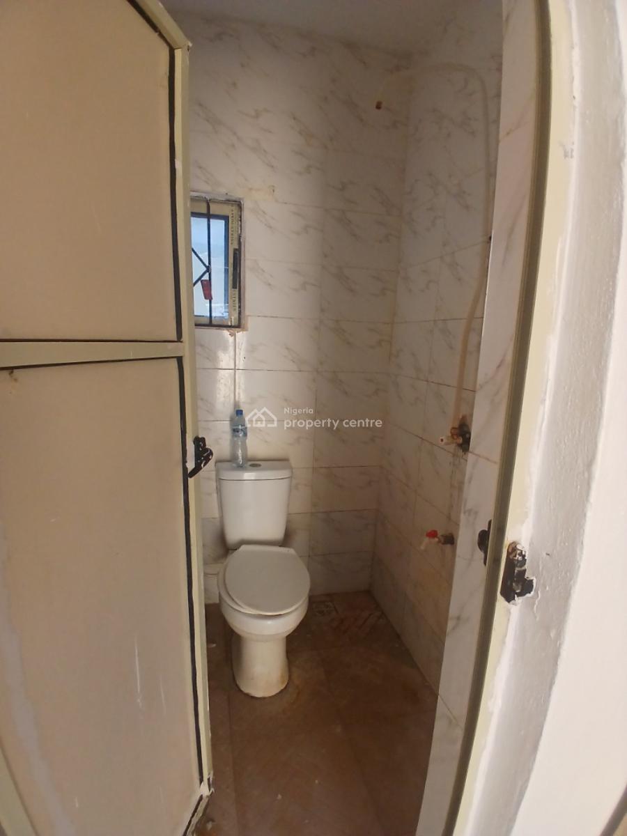 Self Contained, Lekki Atlantic Estate  General Paint Bus Stop, Olokonla, Ajah, Lagos, Self Contain (single Rooms) for Rent