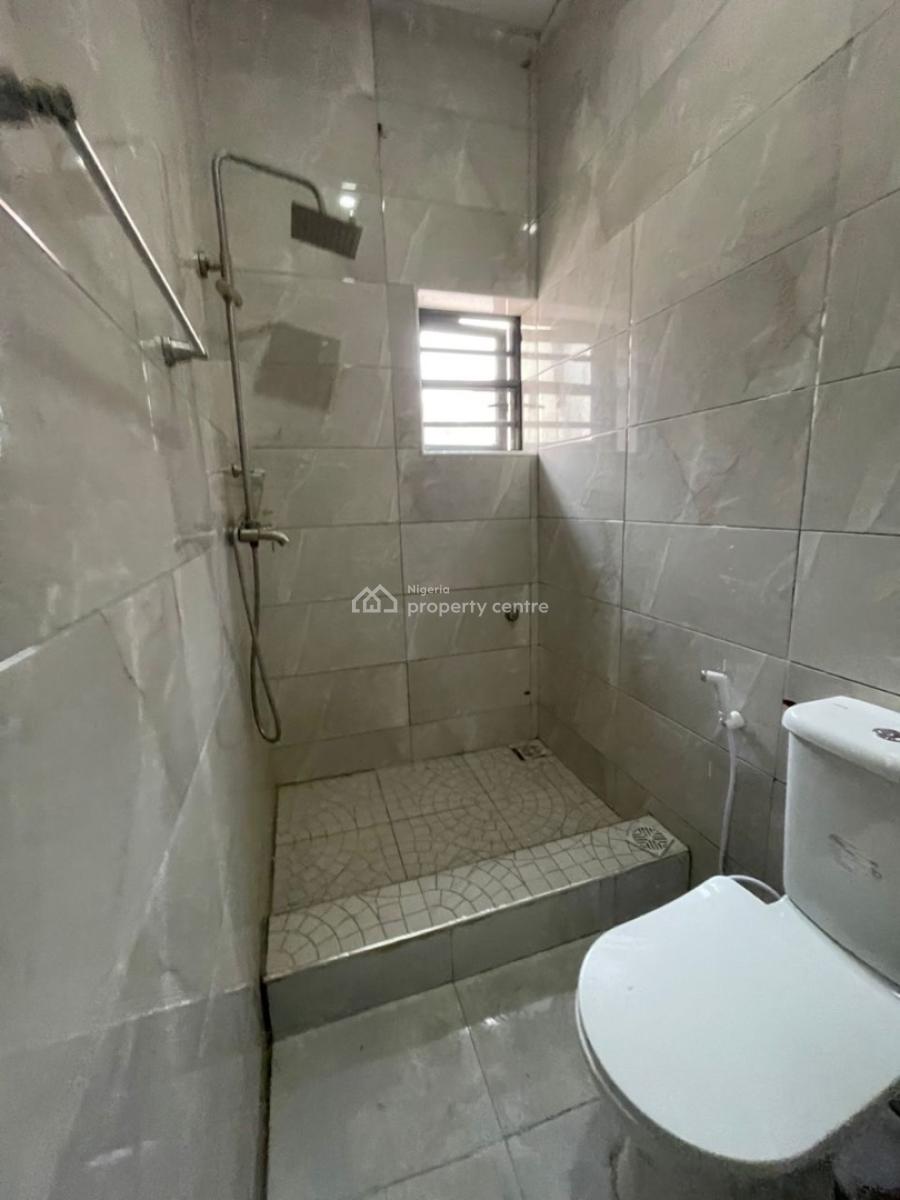 Spacious 2 Bedroom Apartment, Orchid, Lekki, Lagos, Flat / Apartment for Rent