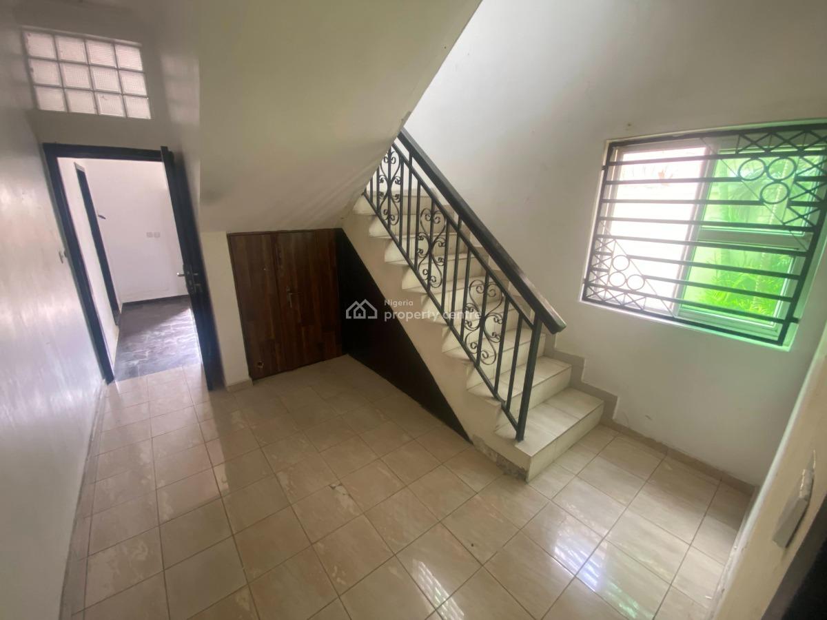 4 Bedroom Detached House with 2 Room Domestic Staff Quarters, Adewole Kuku Street, Lekki Phase 1, Lekki, Lagos, Detached Duplex for Rent