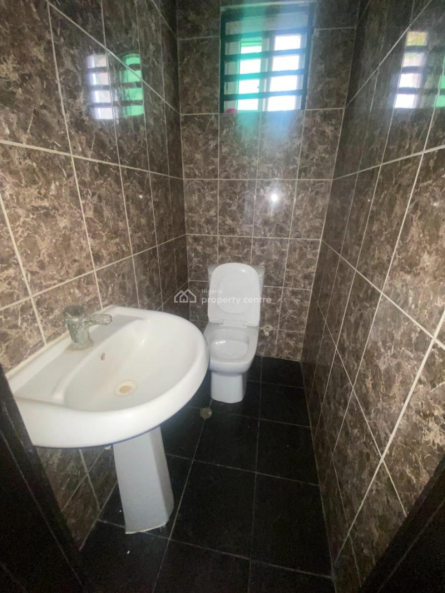 4 Bedroom Detached House with 2 Room Domestic Staff Quarters, Adewole Kuku Street, Lekki Phase 1, Lekki, Lagos, Detached Duplex for Rent