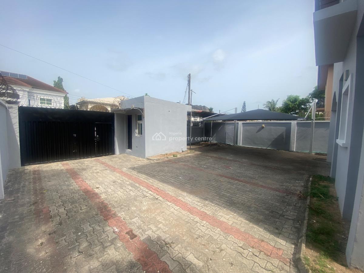 4 Bedroom Detached House with 2 Room Domestic Staff Quarters, Adewole Kuku Street, Lekki Phase 1, Lekki, Lagos, Detached Duplex for Rent