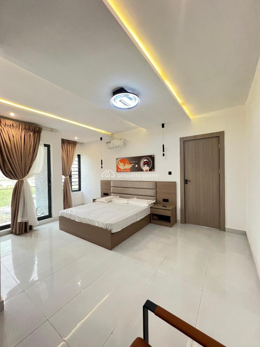 Contemporary 2 Bedroom Luxury Apartment, Lekki Phase 1, Lekki, Lagos, Flat / Apartment for Sale