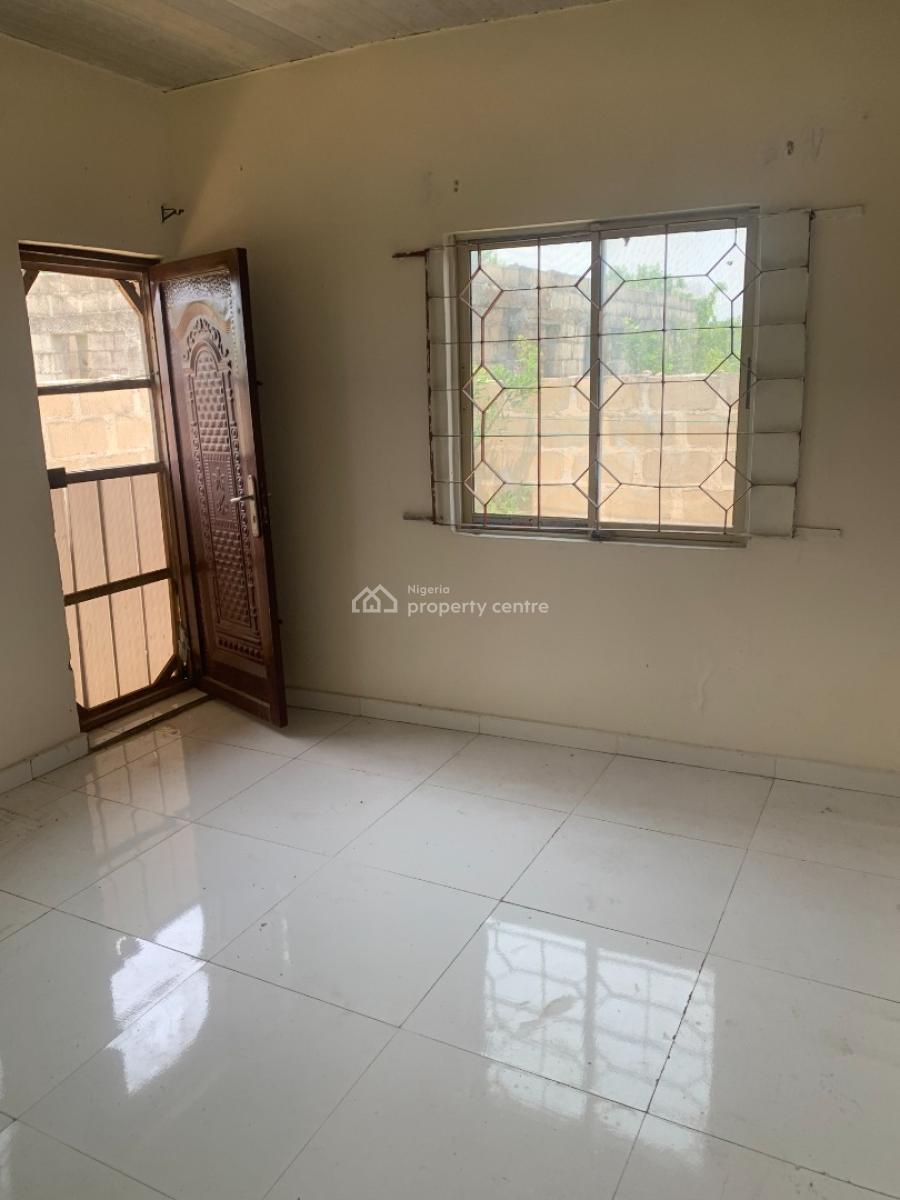 Mini Flat, Abijo, Palmsbay Estate, Ajah, Lagos, Mini Flat (room and Parlour) for Rent