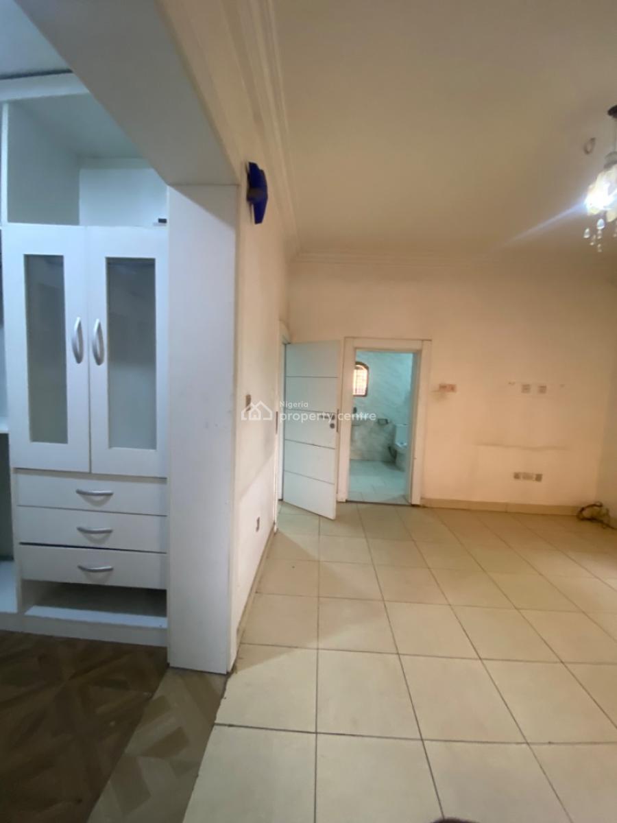 Luxury 2 Bedroom Flat with Study Room and Fitted Kitchen, Jabi, Abuja, Flat / Apartment for Rent