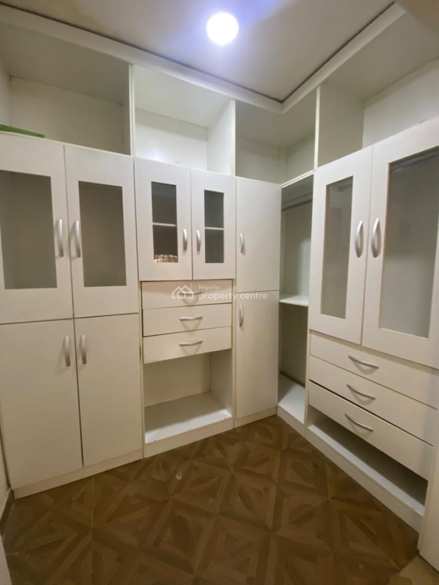 Luxury 2 Bedroom Flat with Study Room and Fitted Kitchen, Jabi, Abuja, Flat / Apartment for Rent