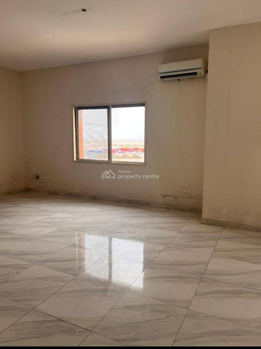 Luxury 3 Bedroom Apartment with Pool and Gym, Off Ligali Ayorinde Street, Victoria Island (vi), Lagos, Flat / Apartment for Rent