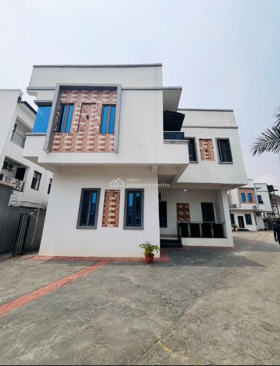 Luxury Masters Bedroom Apartment with One Air Condition Unit, Orchid Road, Lekki, Lagos, Flat / Apartment for Rent