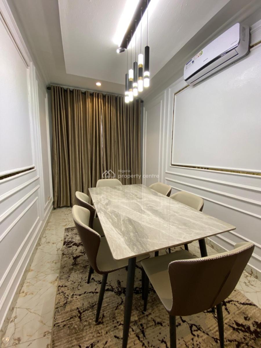 Amazon Lovely 3 Bedroom, Ajao Crescent, Ajao Estate,, Maryland, Lagos, Flat / Apartment Short Let