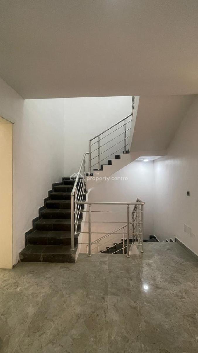 Wonderful 5 Bedroom, Ilasan, Lekki, Lagos, Terraced Duplex for Sale
