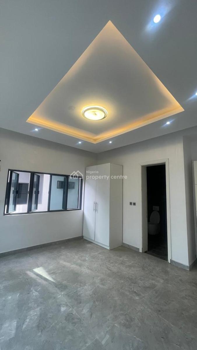 Wonderful 5 Bedroom, Ilasan, Lekki, Lagos, Terraced Duplex for Sale