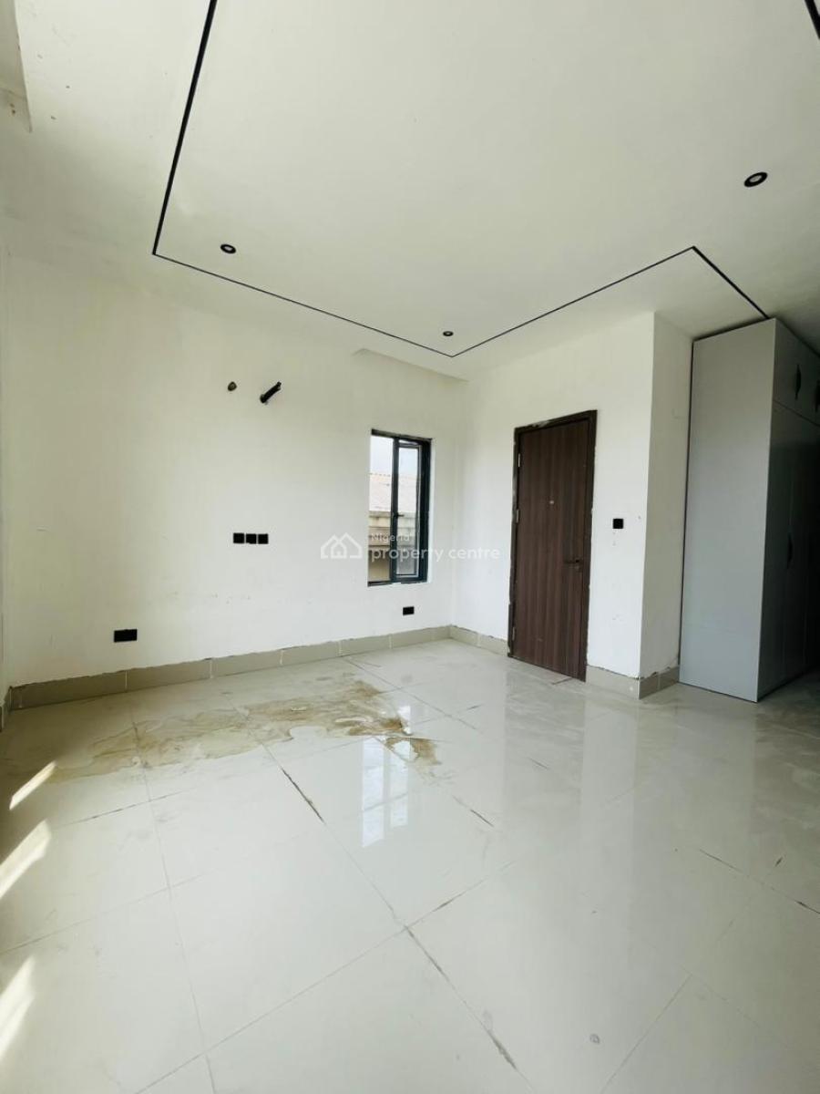 Spacious 1 and 2 Bedroom Apartment with Elevator and Swimming Pool, Ikate, Lekki, Lagos, Block of Flats for Sale