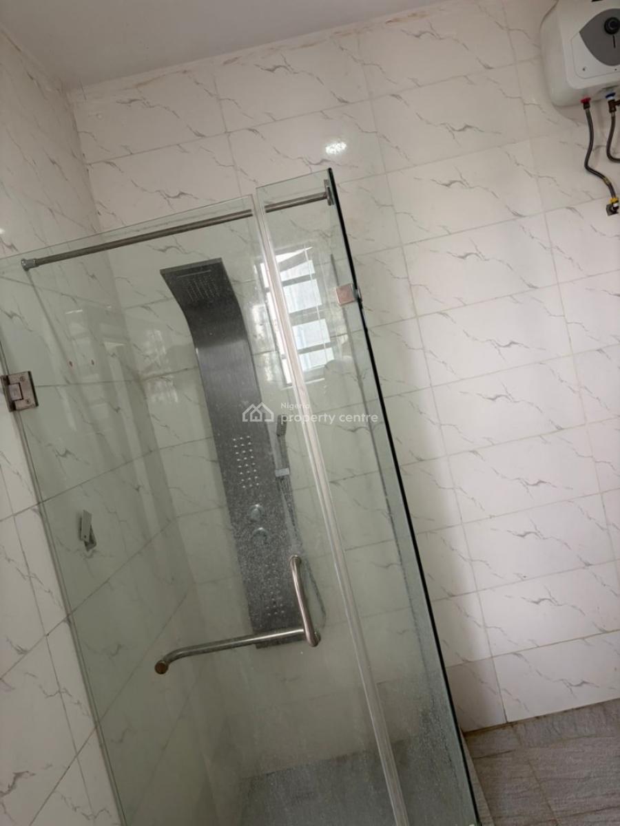 Spacious Master Bedroom, Orchid, Lekki, Lagos, Self Contain (single Rooms) for Rent
