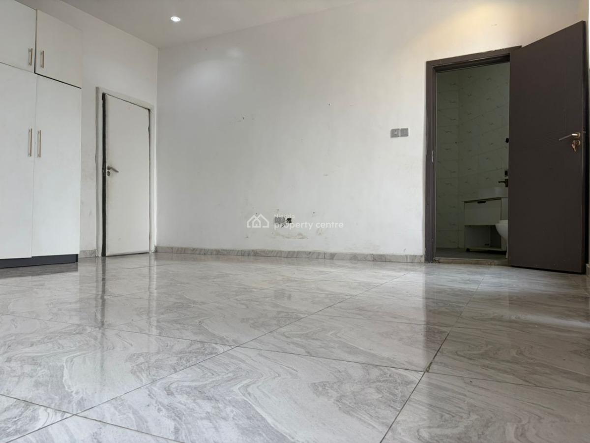 Spacious Master Bedroom, Orchid, Lekki, Lagos, Self Contain (single Rooms) for Rent