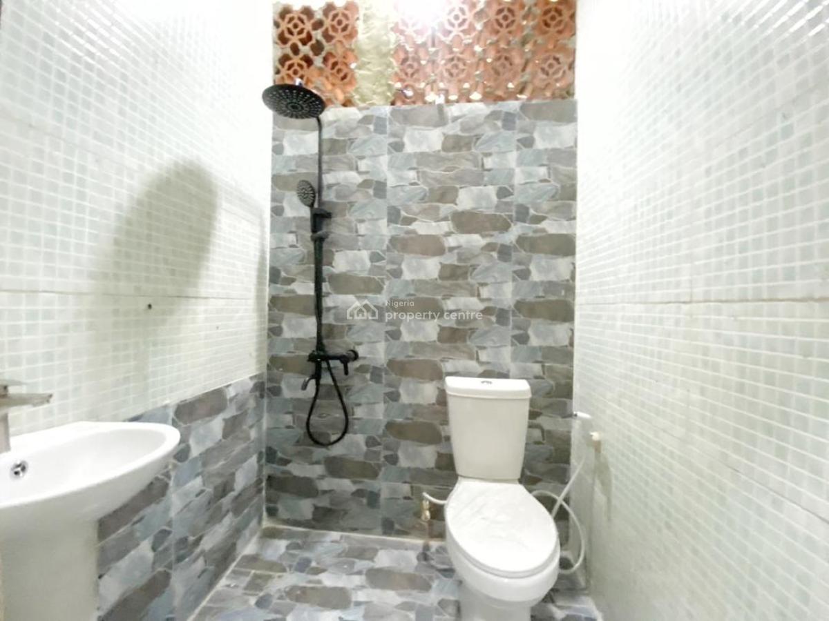 2 Bedroom  Apartment, Ojodu Berger, Ojodu, Lagos, Flat / Apartment for Rent