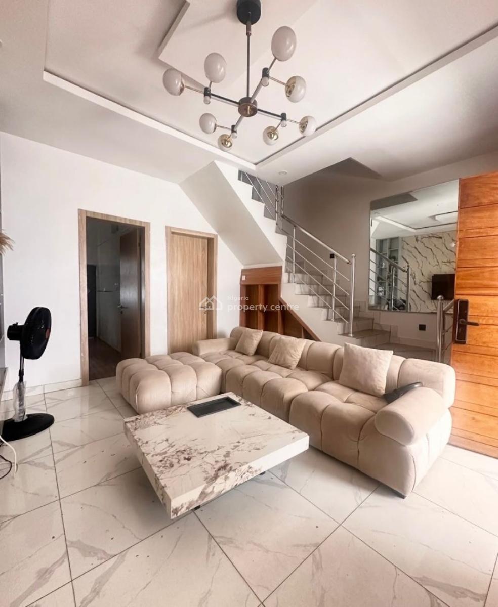 Unfurnished 3 Bedroom Terrace Duplex, Ikota, Lekki, Lagos, Terraced Duplex for Rent