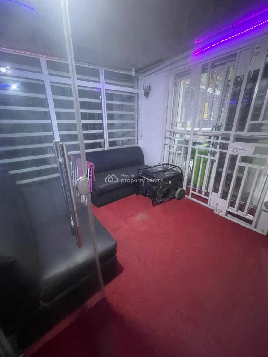 Spacious and Affordable Shop/office Space, Gwarinpa, Abuja, Plaza / Complex / Mall for Rent