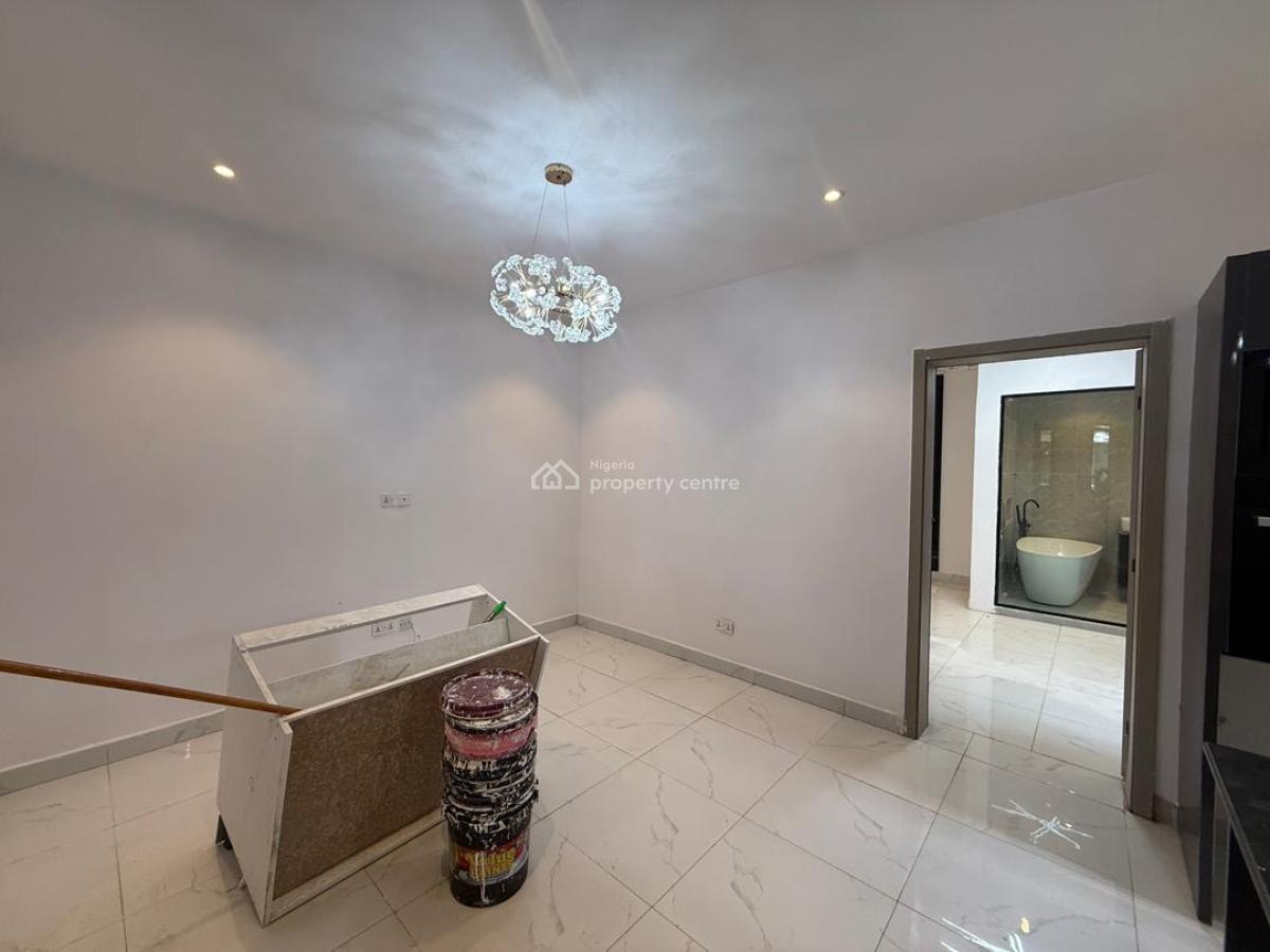 Elegant Newly Built 1 Bedroom Apartment, Lekki Phase 1, Lekki, Lagos, Flat / Apartment for Sale