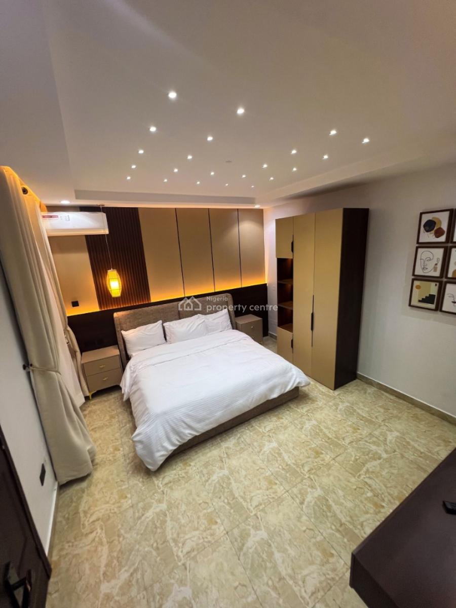 Cozy Nest 3 Bedroom, Ajao Crescent, Ajao Estate, Maryland, Lagos, Flat / Apartment Short Let