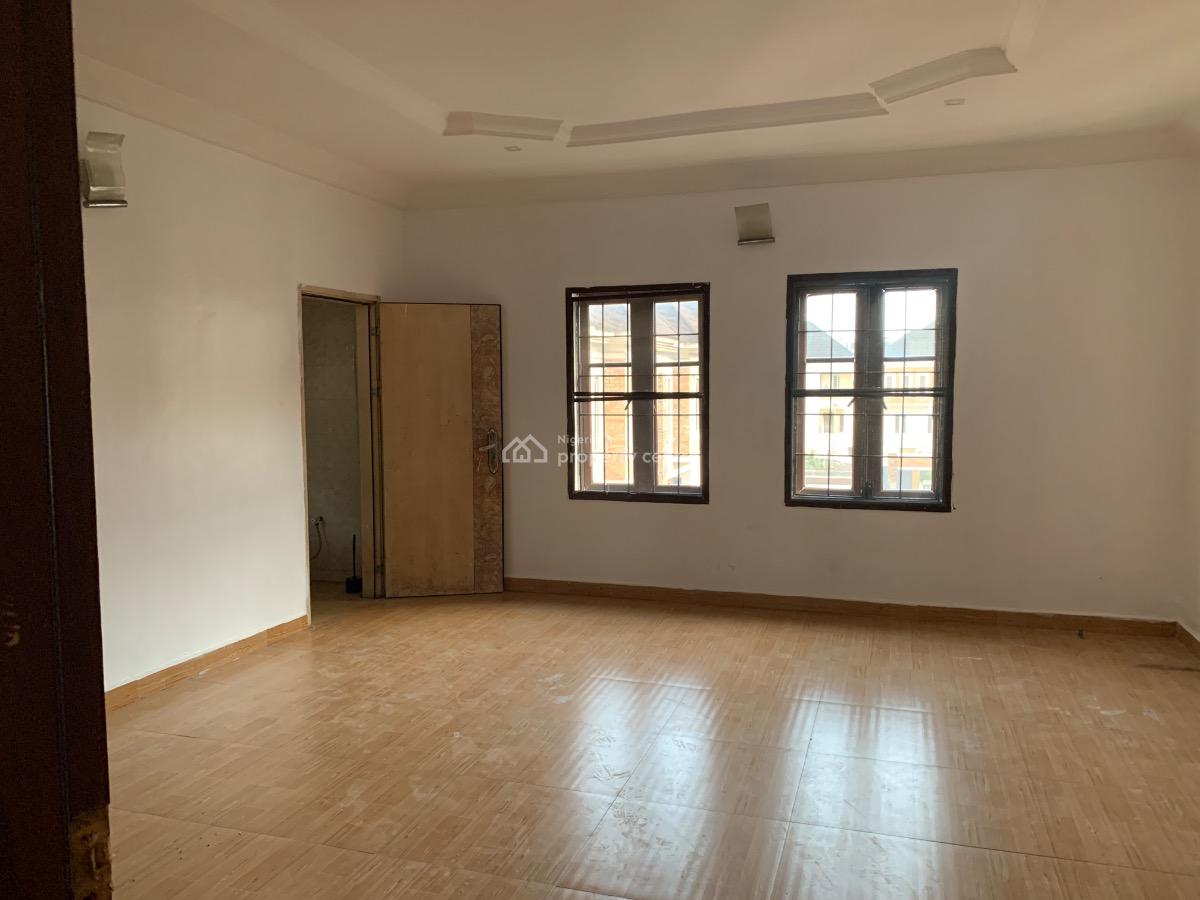 Partially Serviced 4 Bedroom Terrace with a Room Bq, Cruz Garden Estate, Kunshela Road, Ikate Elegushi, Lekki, Lagos, Terraced Duplex for Rent