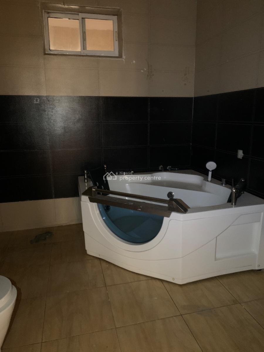 Partially Serviced 4 Bedroom Terrace with a Room Bq, Cruz Garden Estate, Kunshela Road, Ikate Elegushi, Lekki, Lagos, Terraced Duplex for Rent