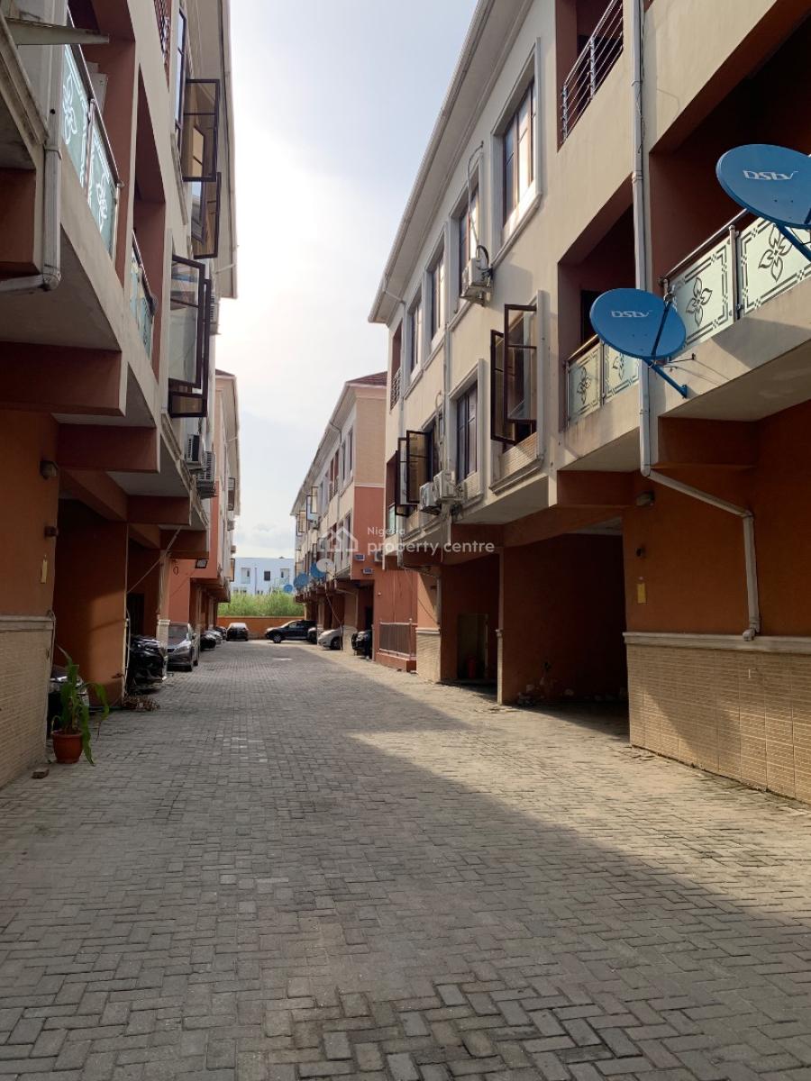 Partially Serviced 4 Bedroom Terrace with a Room Bq, Cruz Garden Estate, Kunshela Road, Ikate Elegushi, Lekki, Lagos, Terraced Duplex for Rent