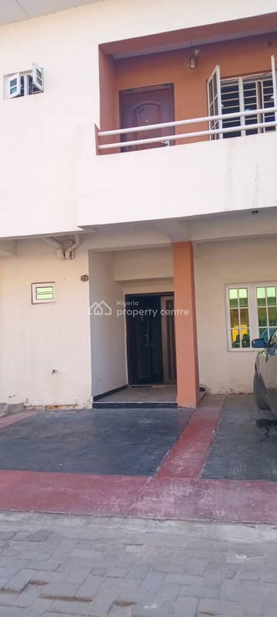 Spacious 3 Bedroom Terrace Duplex, General Paint, Ajah, Lagos, Terraced Duplex for Rent