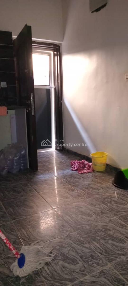 Spacious 3 Bedroom Terrace Duplex, General Paint, Ajah, Lagos, Terraced Duplex for Rent