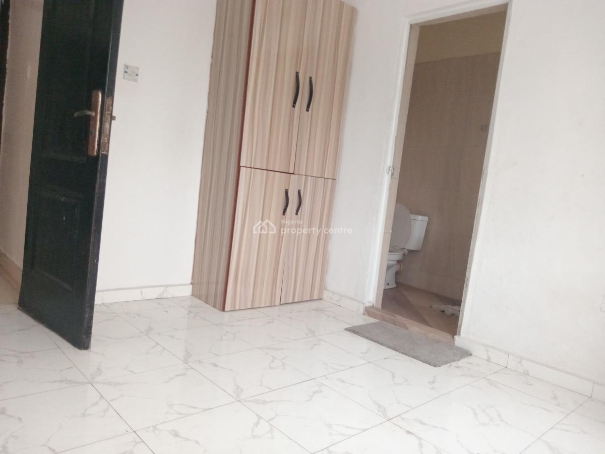 2 Bedroom Flat Upstairs with a Guest Toilet, Ogombo, Ajah, Lagos, Flat / Apartment for Rent