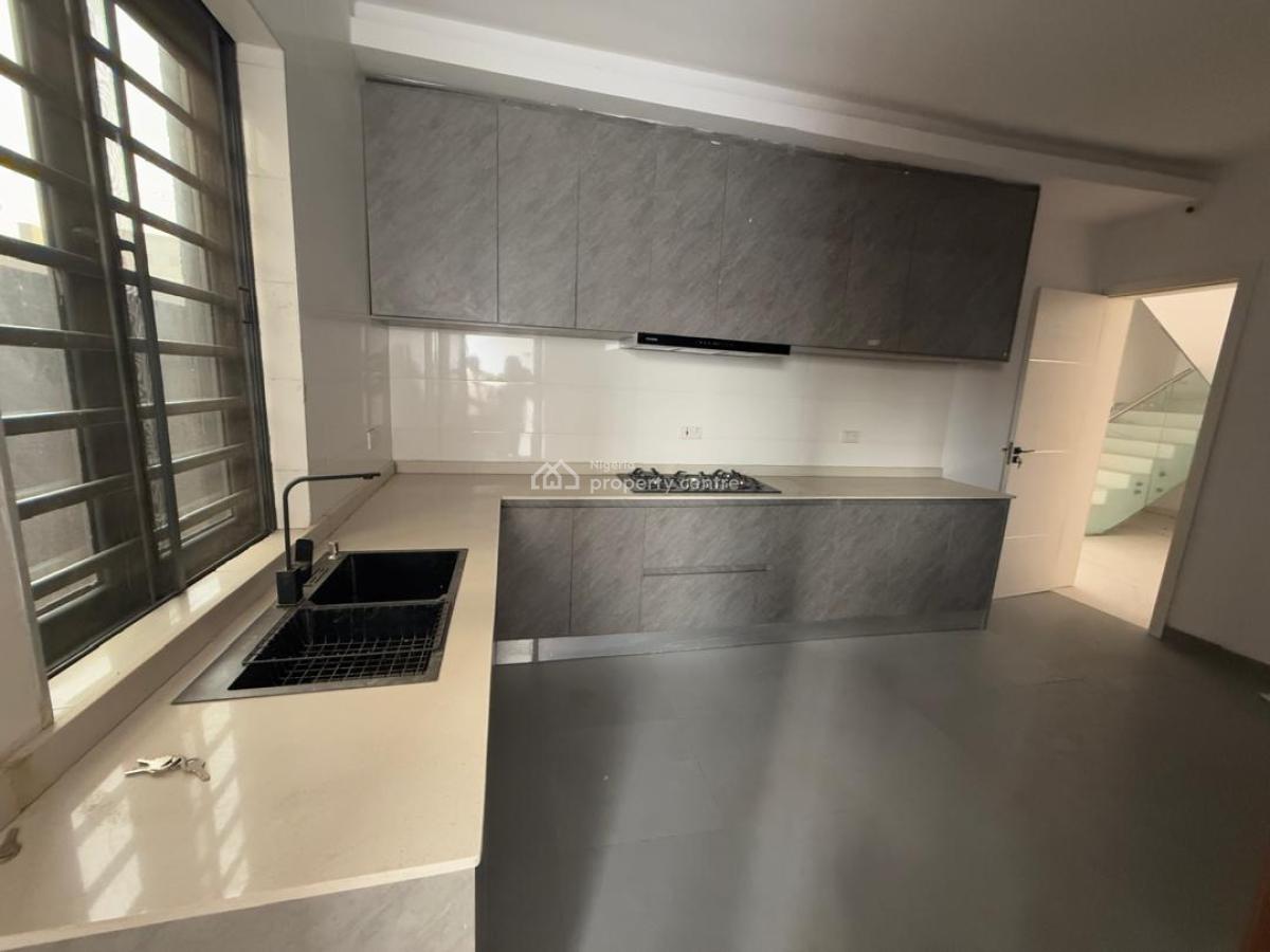 Exquisite 5 Bedroom Fully Detached Duplex + Cinema in a Secure Estate, Lekki Phase 1, Lekki, Lagos, Detached Duplex for Sale