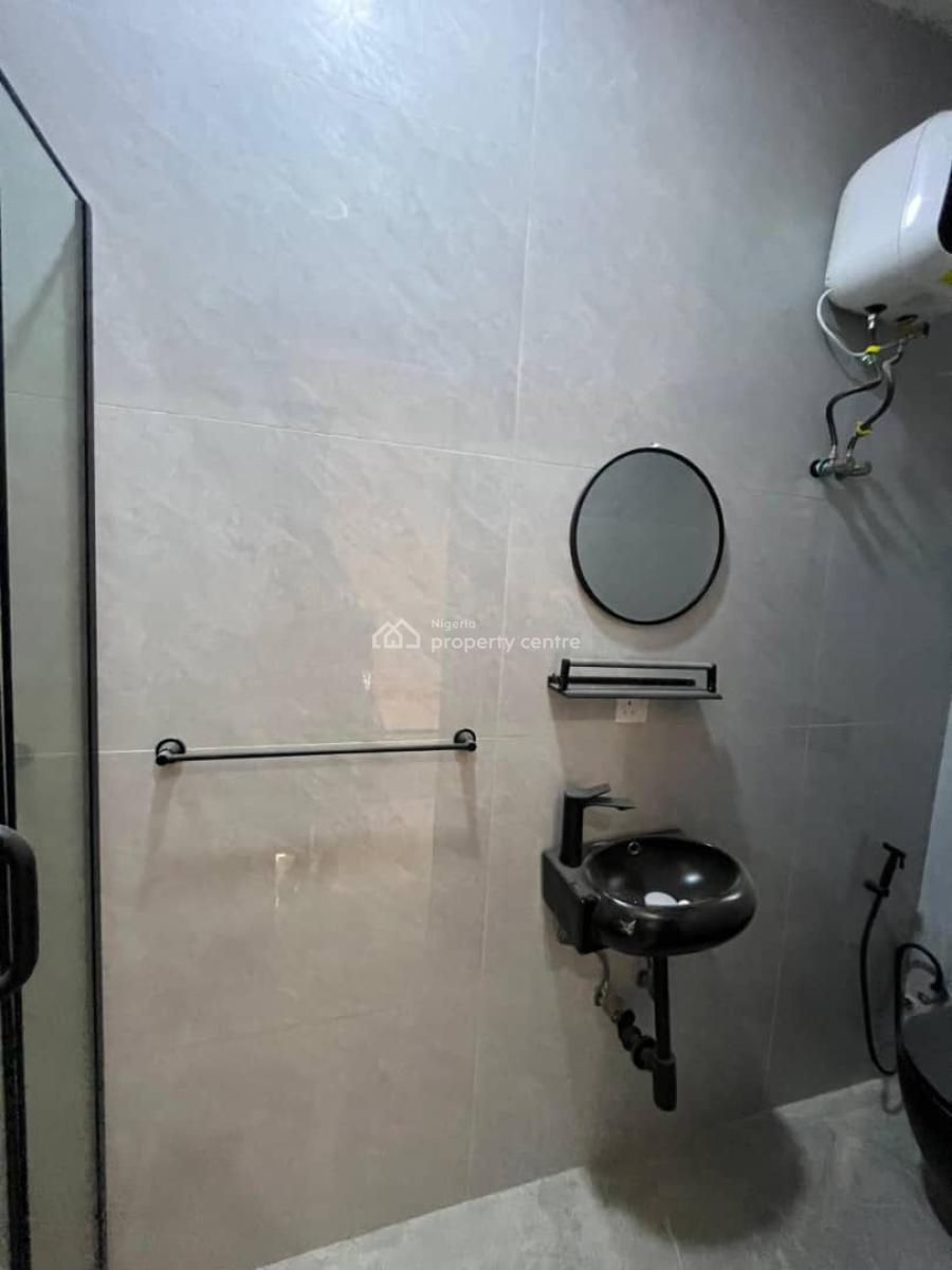 Luxurious 2 Bedroom Apartment in a Secured Estate, Ikate, Lekki, Lagos, Flat / Apartment for Sale