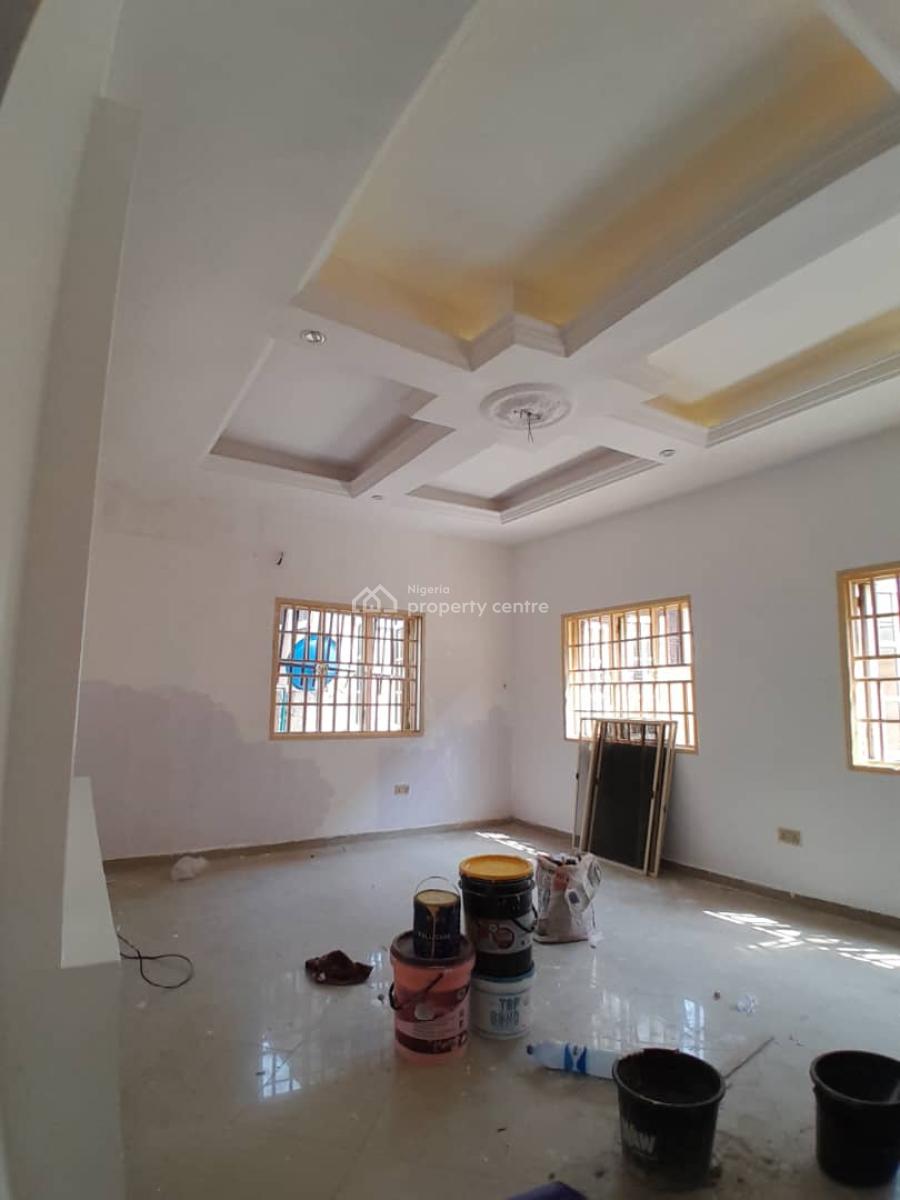 2 Bedroom Apartment, Gra Phase 1, Magodo, Lagos, Flat / Apartment for Rent