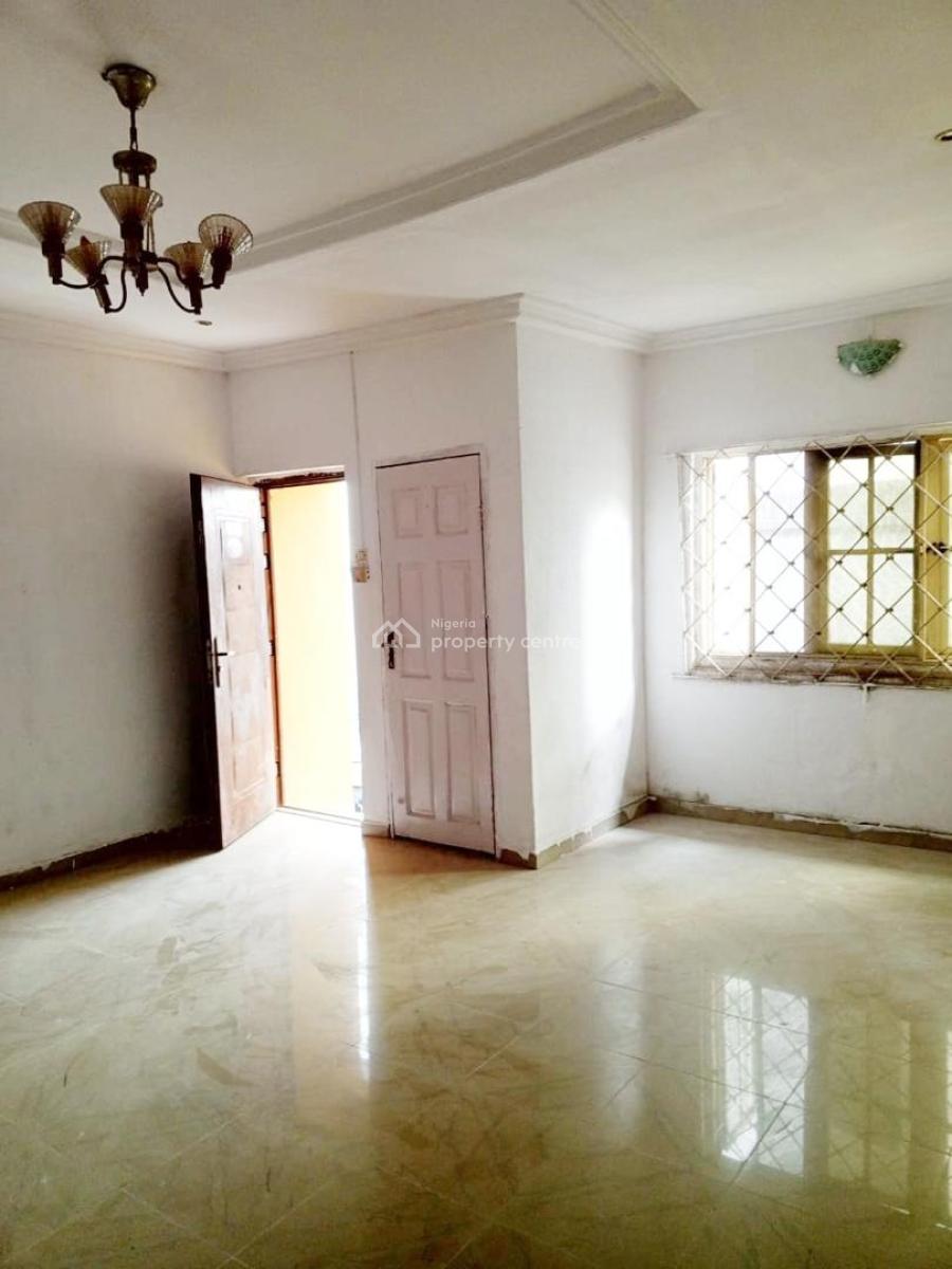 2 Bedroom Apartment, Magodo, Lagos, Flat / Apartment for Rent