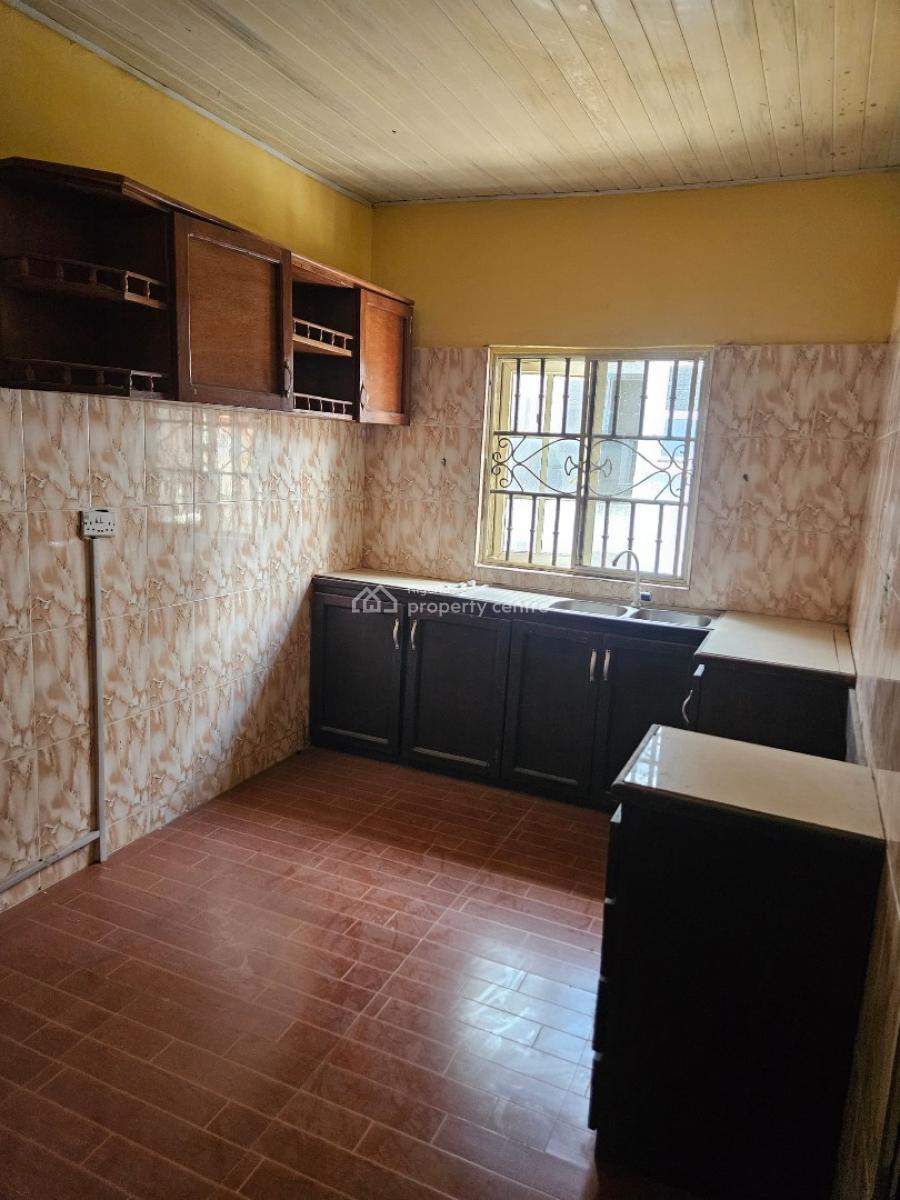 Spacious and Sharp 3 Bedroom Apartment, Addo Road, Ajah, Lagos, Flat / Apartment for Rent