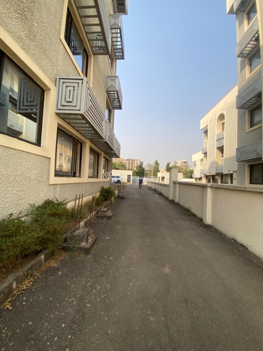 Commercial Office Building, Maitama District, Abuja, Office Space for Rent