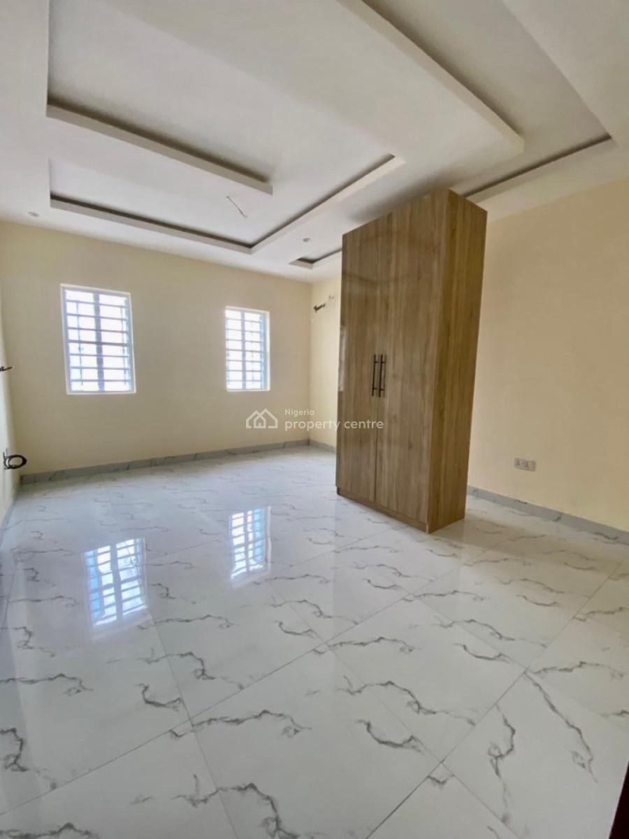 Newly Built Luxury Upstairs, Via Thera Annex, Sangotedo, Ajah, Lagos, Flat / Apartment for Rent