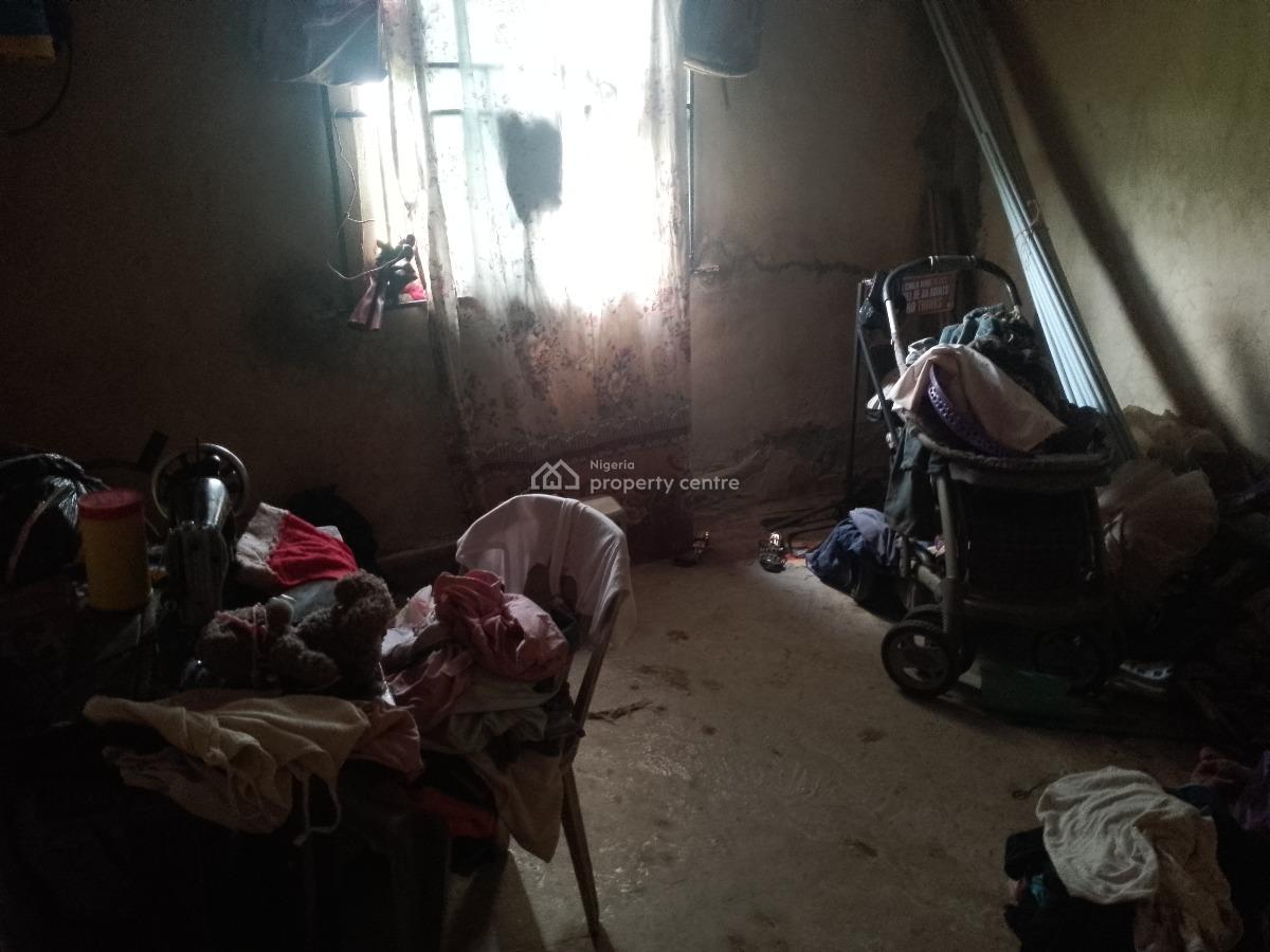 2 Bedroom Bungalow, Agunfoye Off Bayeku Road, Igbogbo, Ikorodu, Lagos, Detached Bungalow for Sale