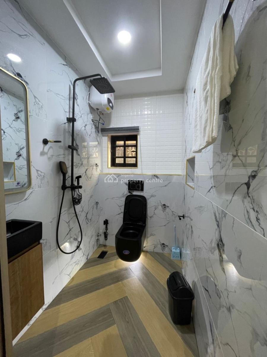 Well Furnished 2 Bedroom Apartments, Ikeja, Lagos, Flat / Apartment Short Let