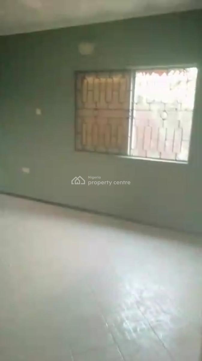 Well Maintained 2 Bedroom Flat, Ologunfe, Awoyaya, Ibeju Lekki, Lagos, Flat / Apartment for Rent