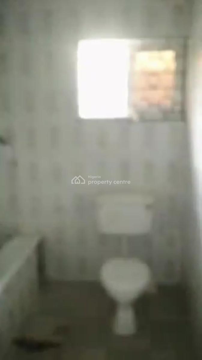 Well Maintained 2 Bedroom Flat, Ologunfe, Awoyaya, Ibeju Lekki, Lagos, Flat / Apartment for Rent