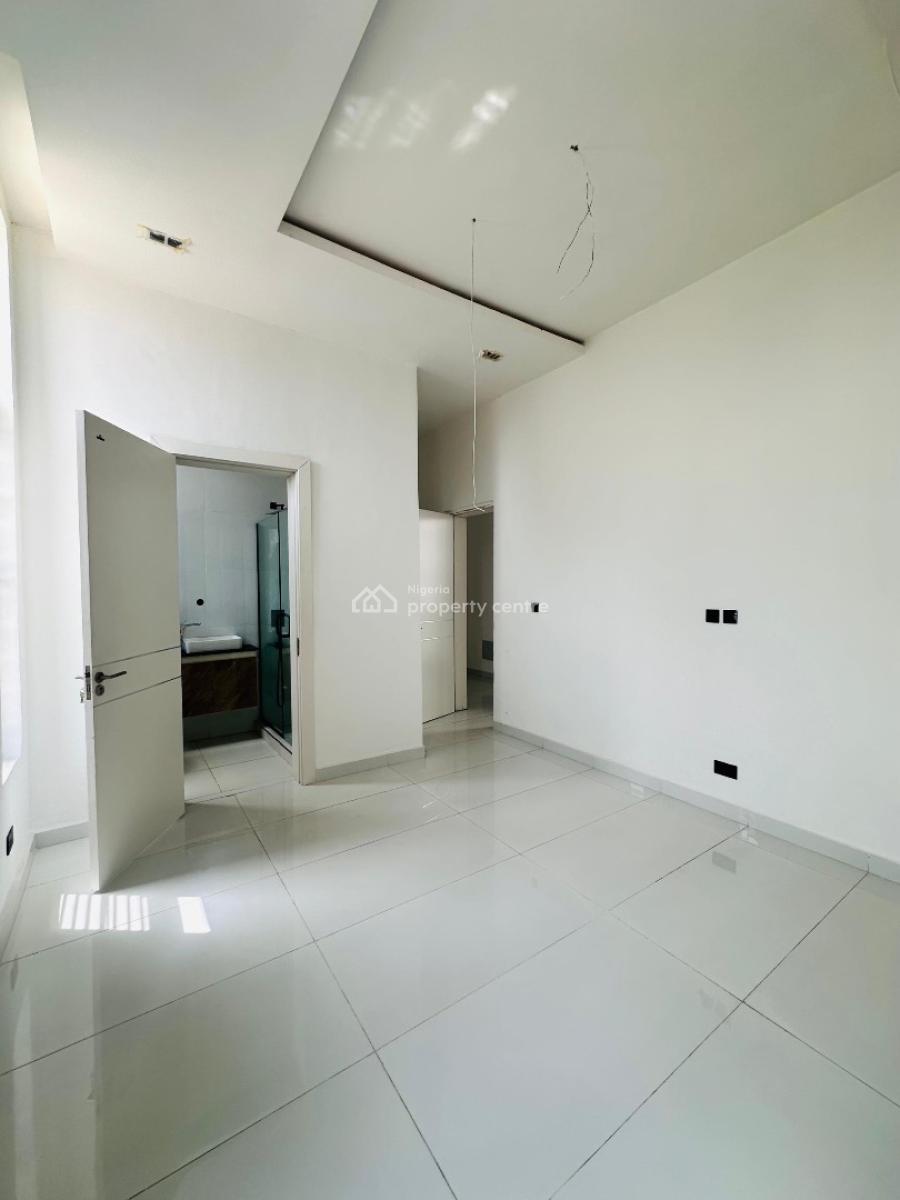 Luxurious 5 Bedroom Fully Detached Duplex Self Compound, Chevron Second Toll Gate, Lekki, Lagos, Detached Duplex for Sale