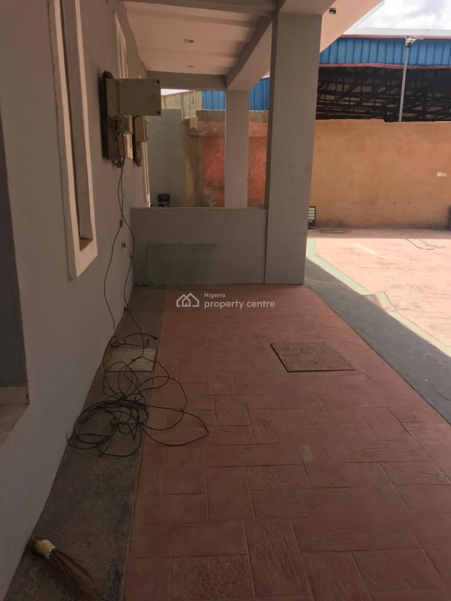 3 Bedroom Duplex, Omole Phase 2, Ikeja, Lagos, Terraced Duplex for Rent