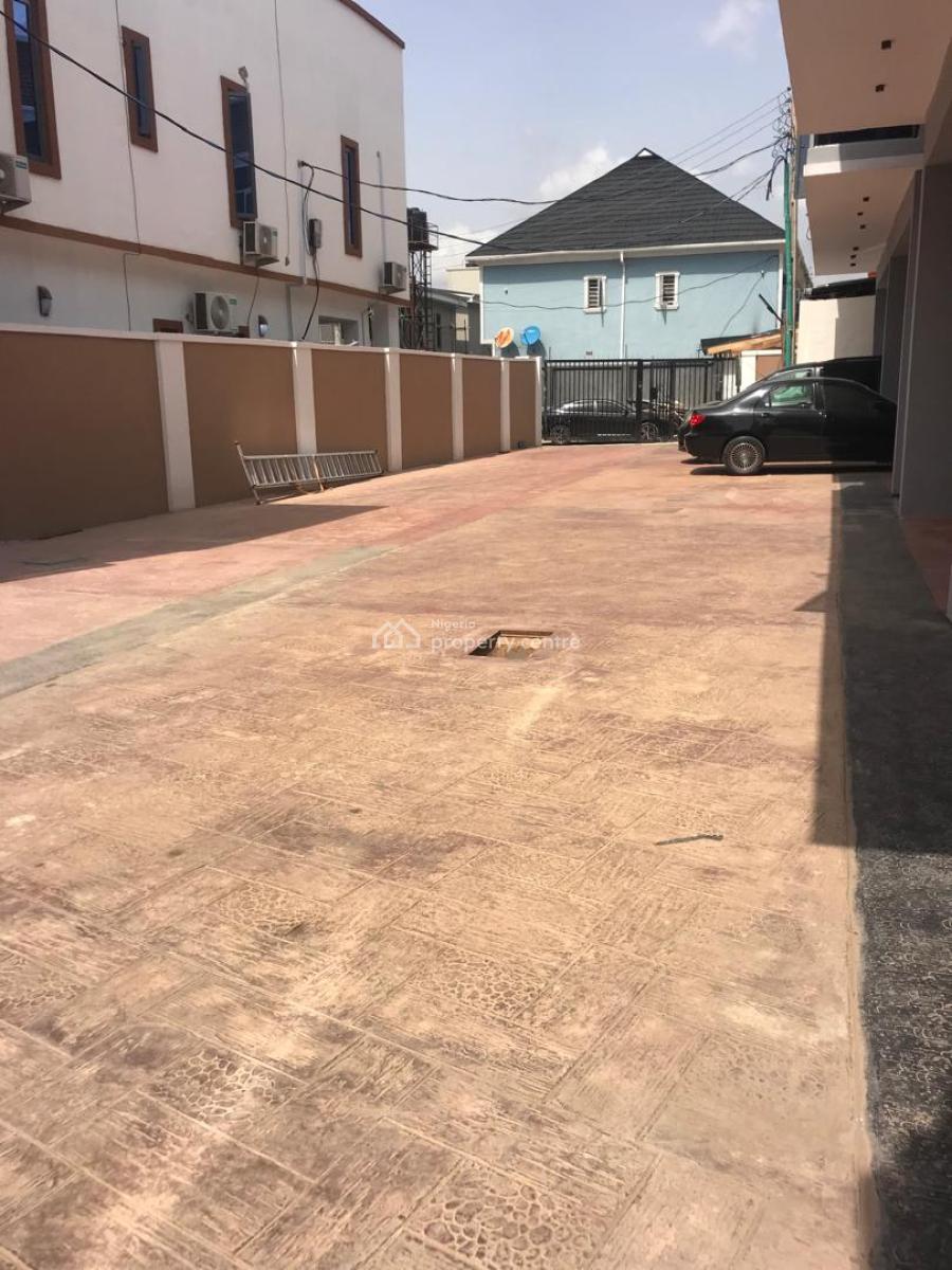 3 Bedroom Duplex, Omole Phase 2, Ikeja, Lagos, Terraced Duplex for Rent