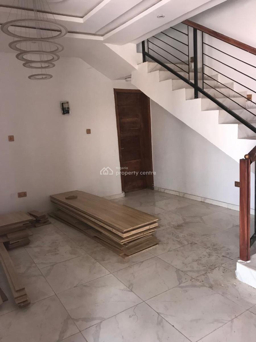 3 Bedroom Duplex, Omole Phase 2, Ikeja, Lagos, Terraced Duplex for Rent