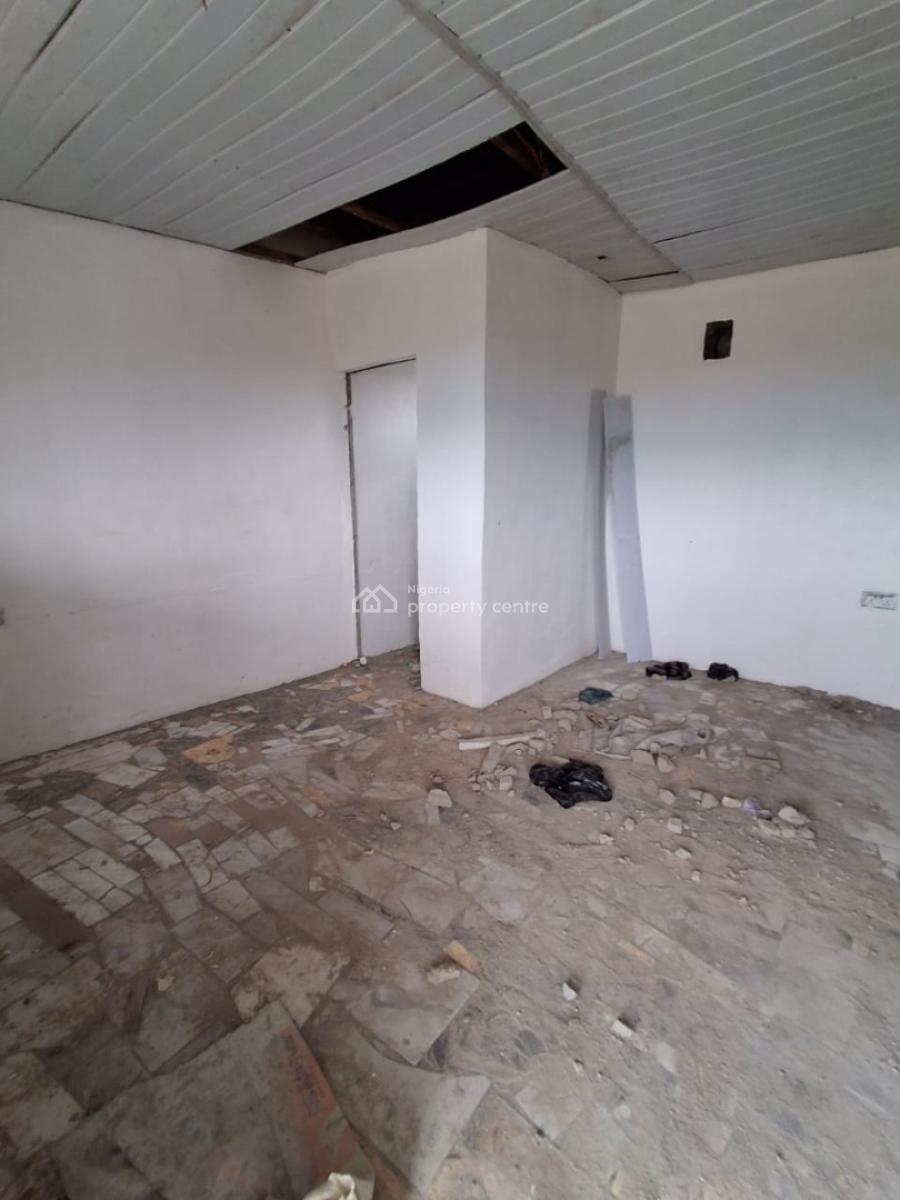 a Spacious Shop in a Busy Area, Badore, Ajah, Lagos, Commercial Property for Rent