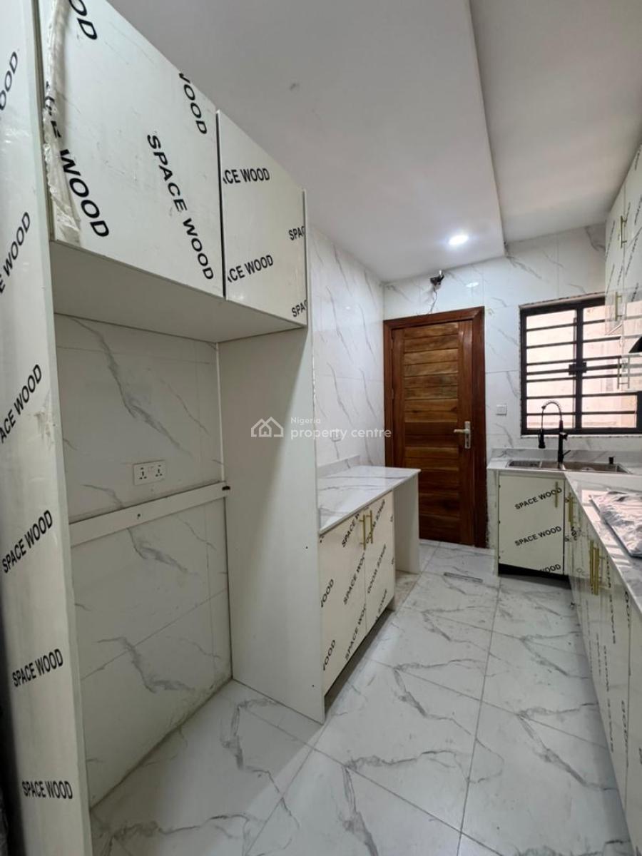 Luxury Brand New 3 Bedroom Flat with Quality Facilities, Ologolo, Lekki, Lagos, House for Rent