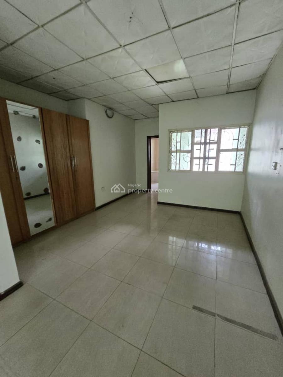 4 Bedroom Semi-detached Duplex, Gra Phase 2, Magodo, Lagos, Semi-detached Duplex for Rent