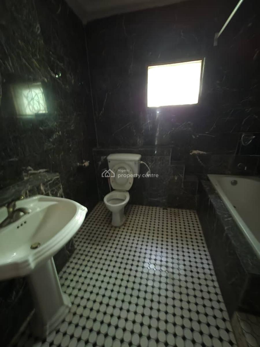 4 Bedroom Semi-detached Duplex, Gra Phase 2, Magodo, Lagos, Semi-detached Duplex for Rent